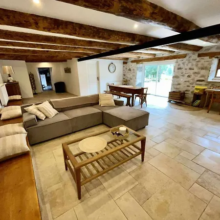 Dom wakacyjny Le Margeride- Corps De Ferme - 3500m2 De Terrain Ruynes-en-Margeride