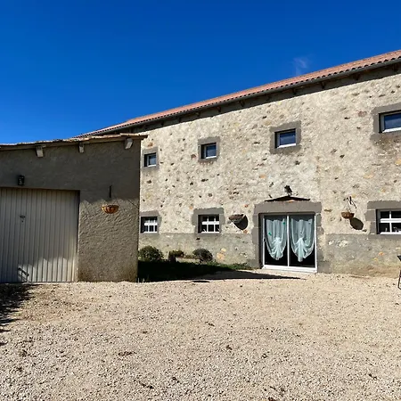 Holiday home Le Margeride- Corps De Ferme - 3500m2 De Terrain Ruynes-en-Margeride