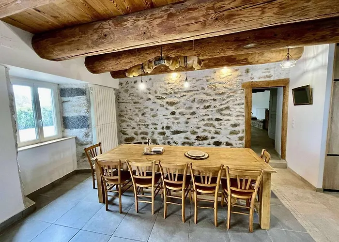 Holiday home Le Margeride- Corps De Ferme - 3500m2 De Terrain *