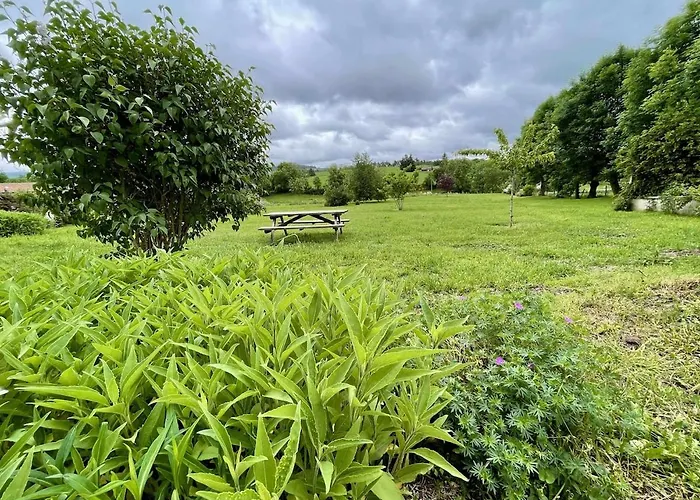 Holiday home Le Margeride- Corps De Ferme - 3500m2 De Terrain